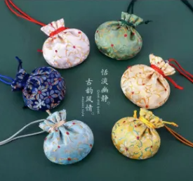 千年香韵，一囊安康——郑州西区中医院纯中药香囊，为您守护身心宁静